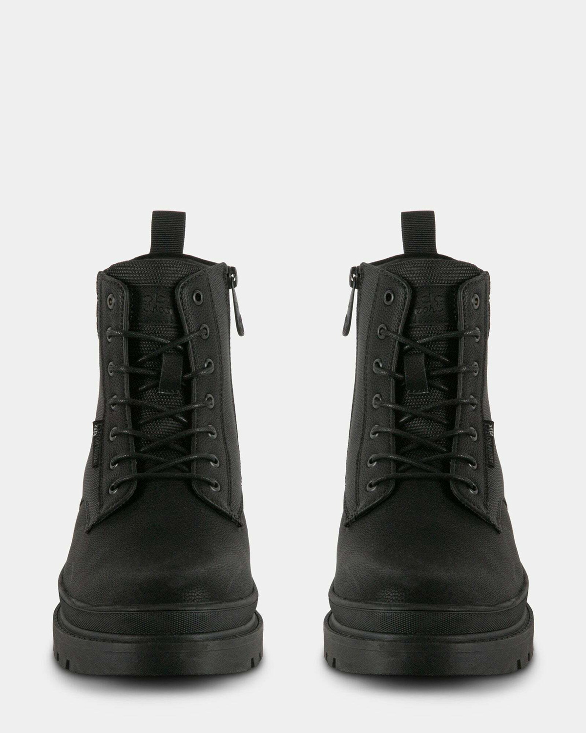 Steve Madden Cedric Boots in Black
