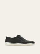 Ferragamo Mens Derby slip-on in Black