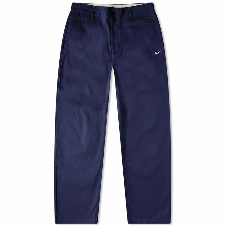 Photo: Nike Men's Life Chino Pant in Midnight Navy/White