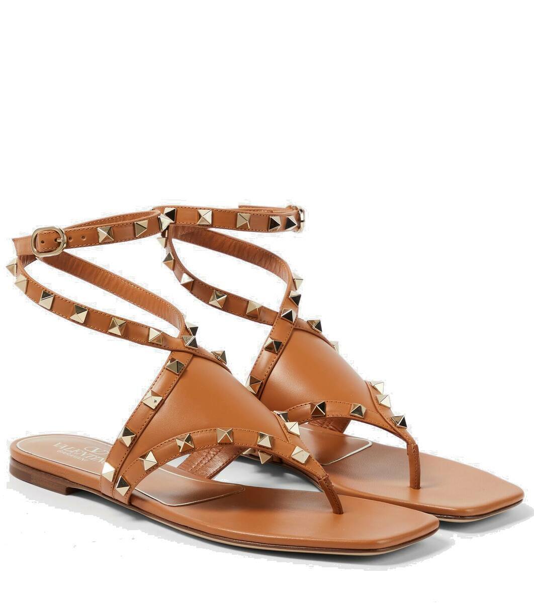 Valentino Garavani 'PM Thong Rockstud' sandals Sandals