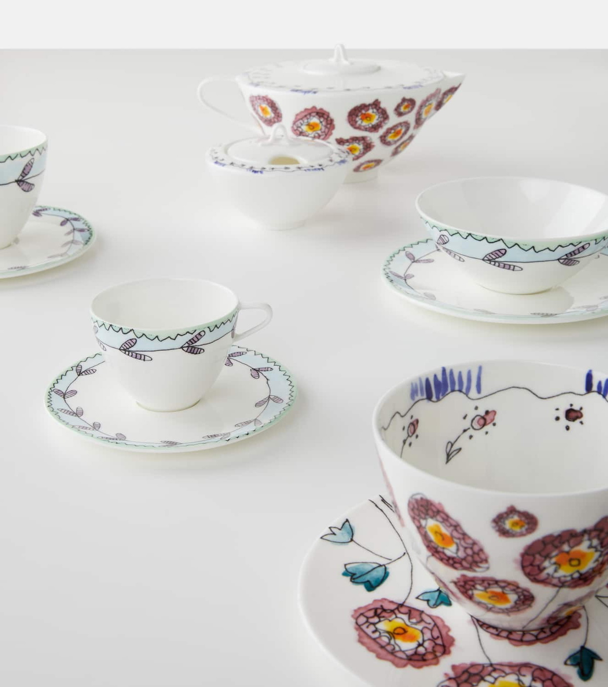 Serax x Marni Anemone Milk set of 2 cappuccino cups and saucers