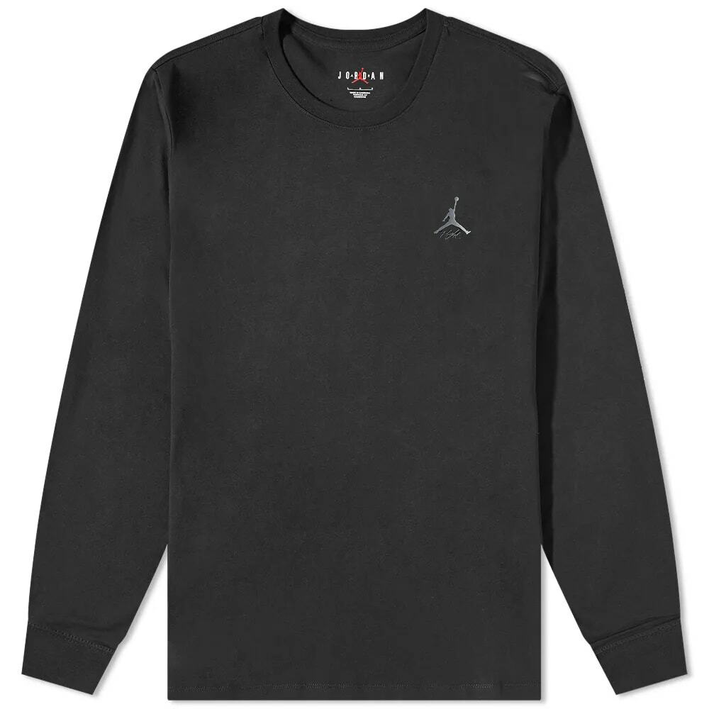 Photo: Air Jordan Men's Long Sleeve Flight Heritage Graphic T-Shirt in Black