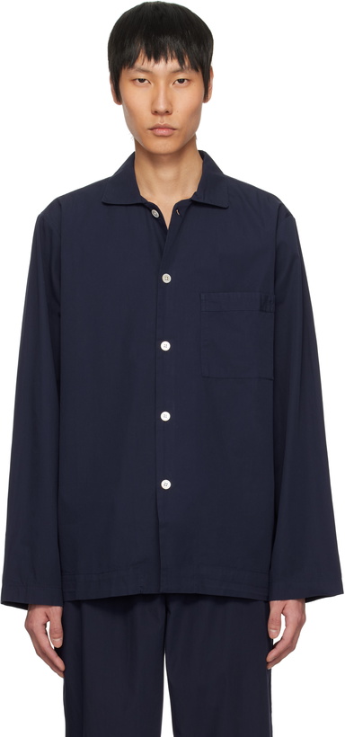 Photo: Tekla Navy Poplin Long-Sleeved Pyjama Shirt