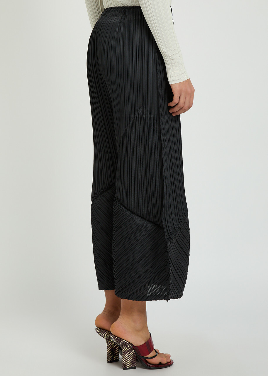 Pleats Please Issey Miyake Pleated Wide-leg Cropped Woven Trousers Black