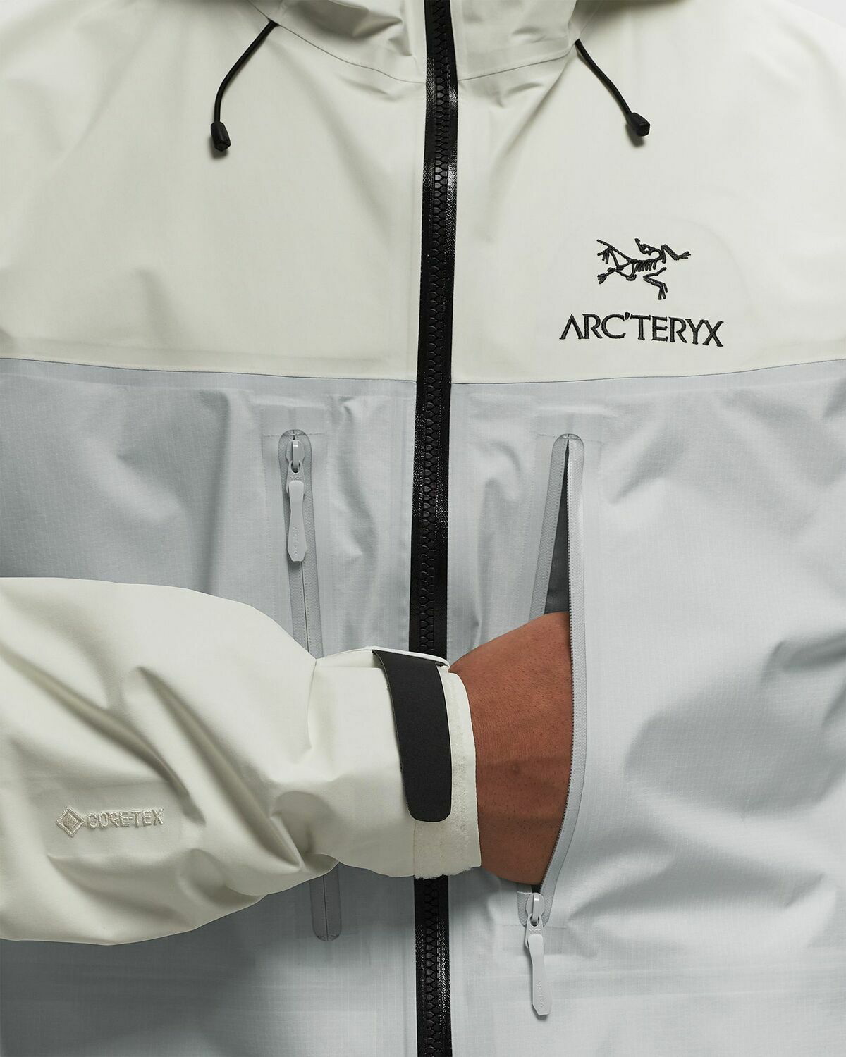 Arc´Teryx Alpha Jacket M White Shell Jackets Arc'teryx