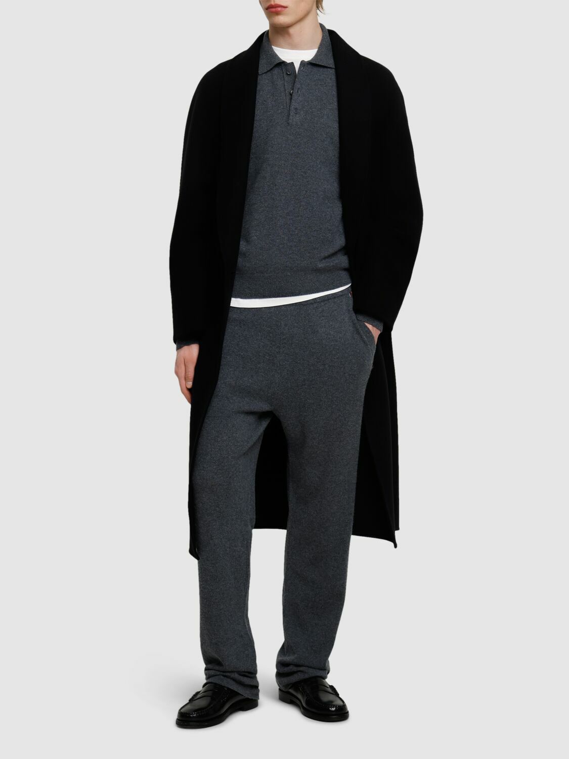 EXTREME CASHMERE N320 Rush Straight Leg Pants