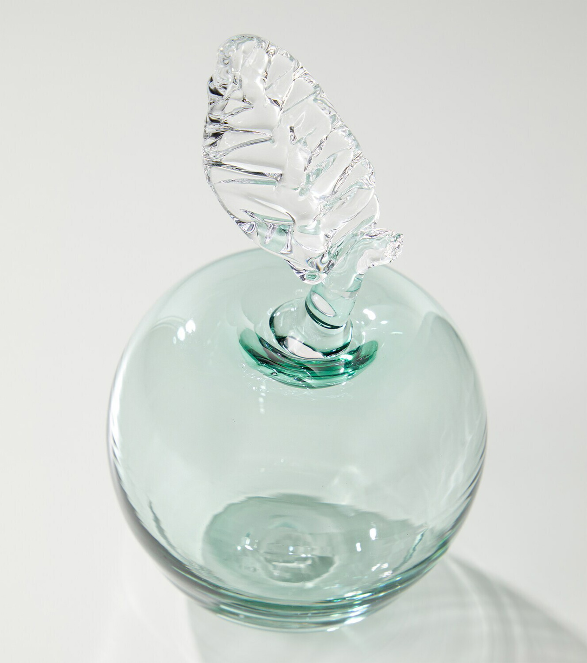 Akua Objects Marianne Apple glass paperweight
