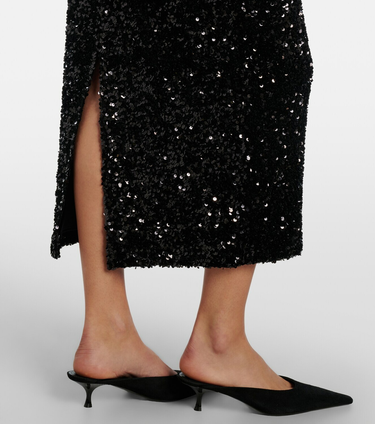 Vince Sequined velvet midi skirt