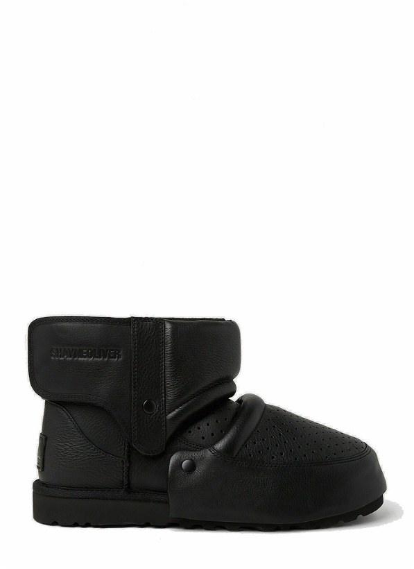 Photo: Armourite Sabaton Low Boots in Black