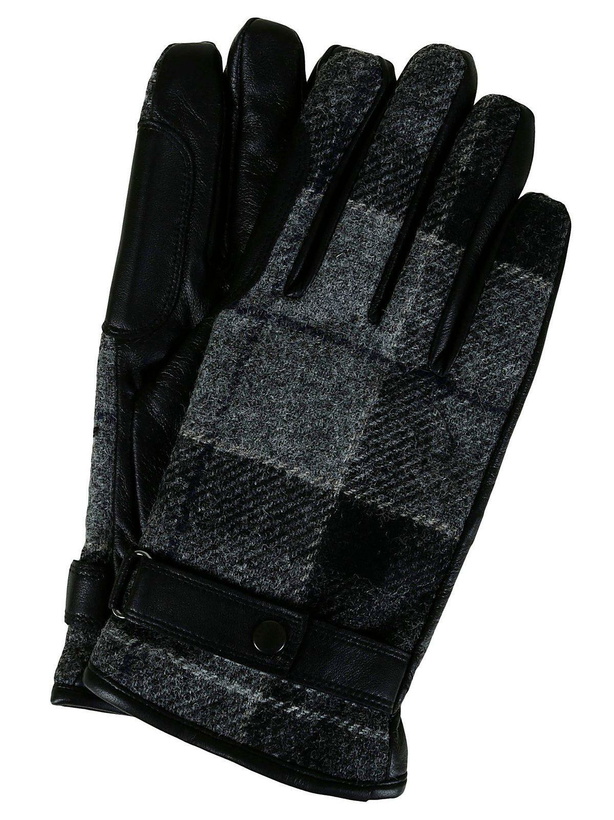 Photo: Barbour Newbrough Tartan Gloves