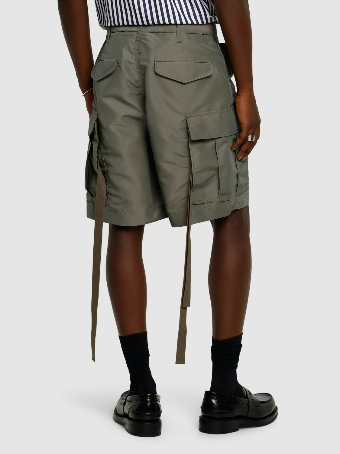 ✨美品✨24ss✨sacai✨Cotton Gabardine Shorts ✨美品✨24ss✨sacai✨Cotton Gabardine Shorts - メルカリ
