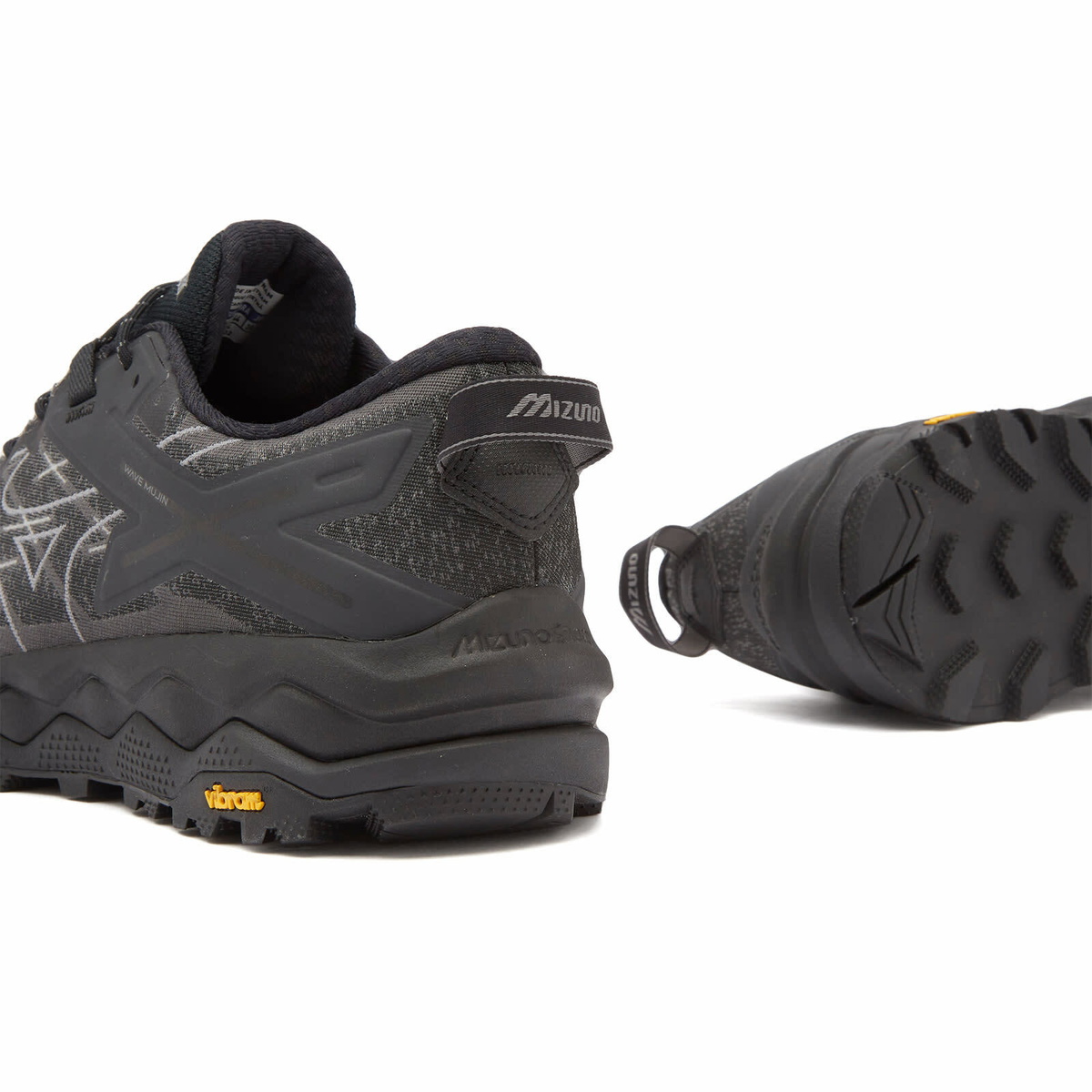 Mizuno Wave Mujin LS GTX in Black/Quiet Shade/Black Sand