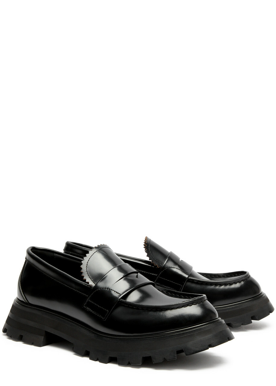 Alexander Mcqueen Wander Glossed Leather Penny Loafers Black