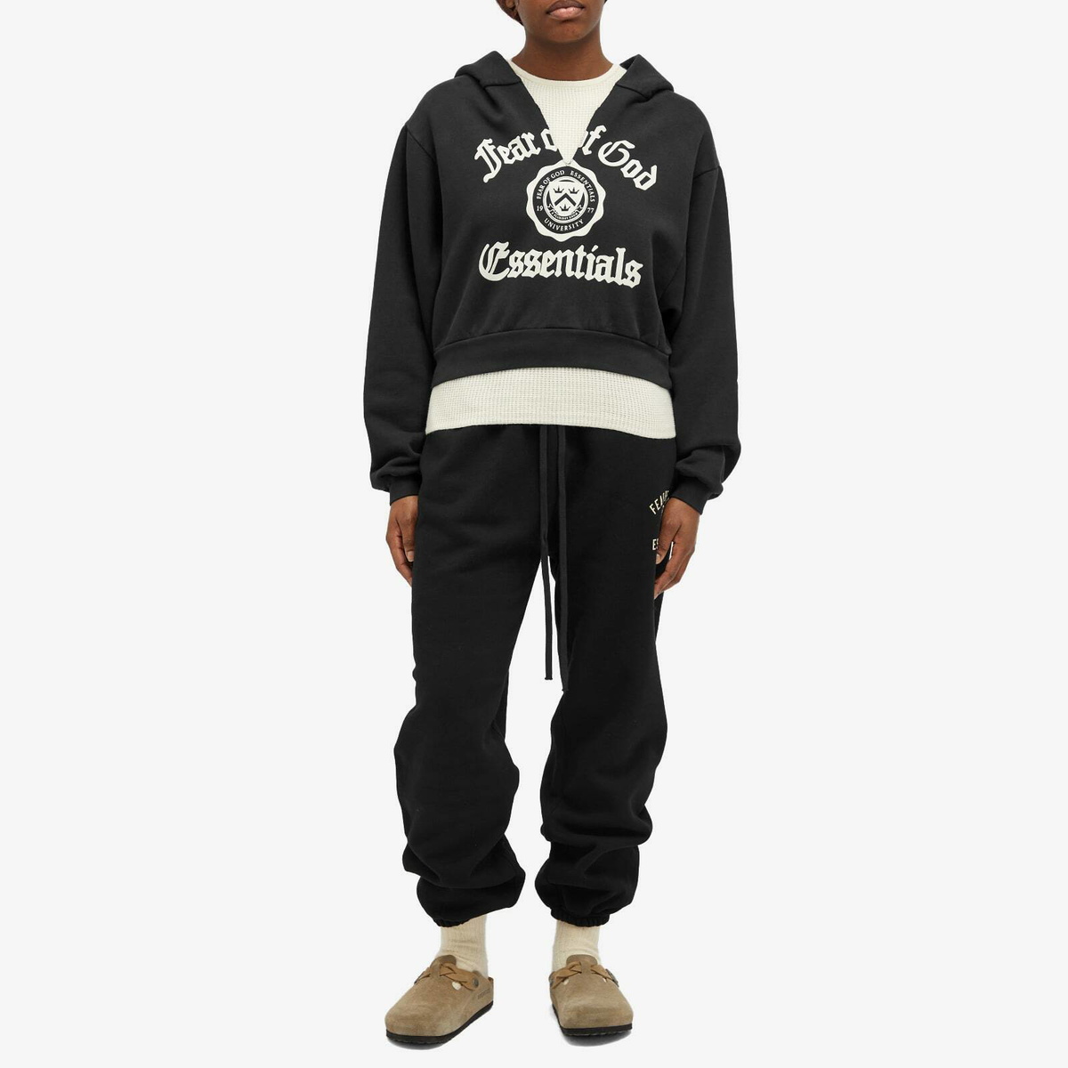 Fear of God ESSENTIALS Women's Heavy Fleece Cropped V-Neck