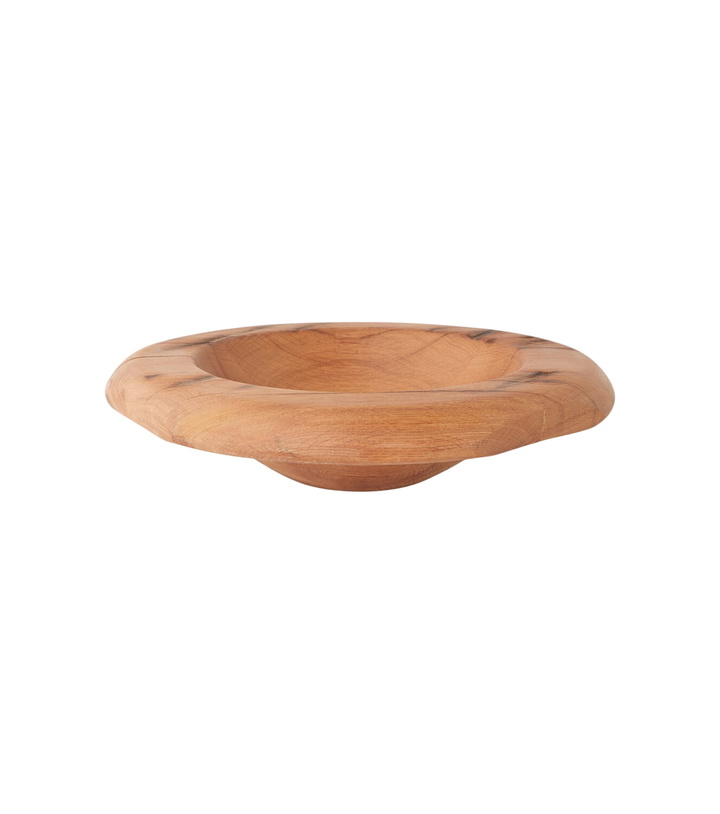 Photo: Louise Roe Collar Object 008 oak bowl