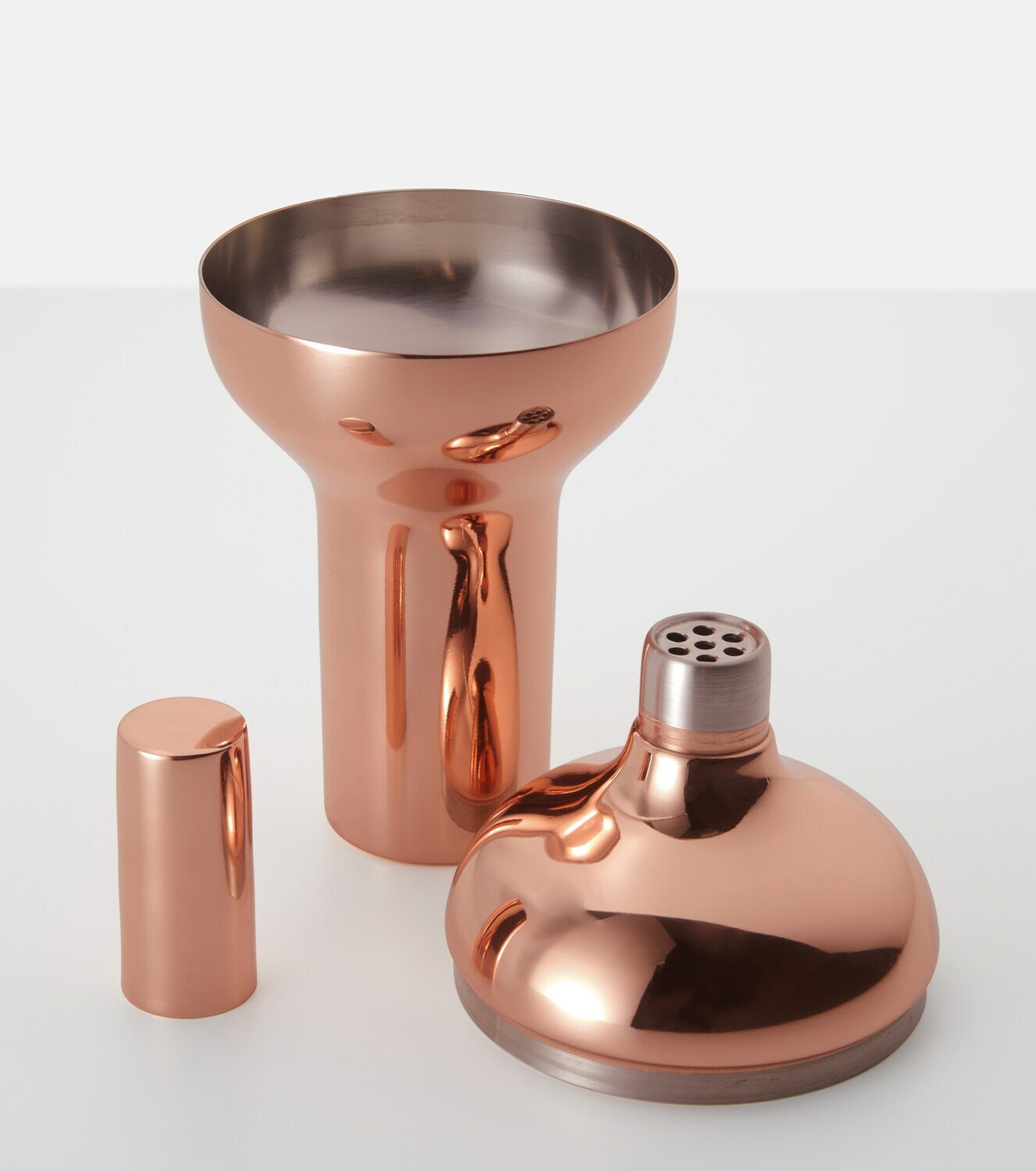 Tom Dixon - Plum cocktail shaker