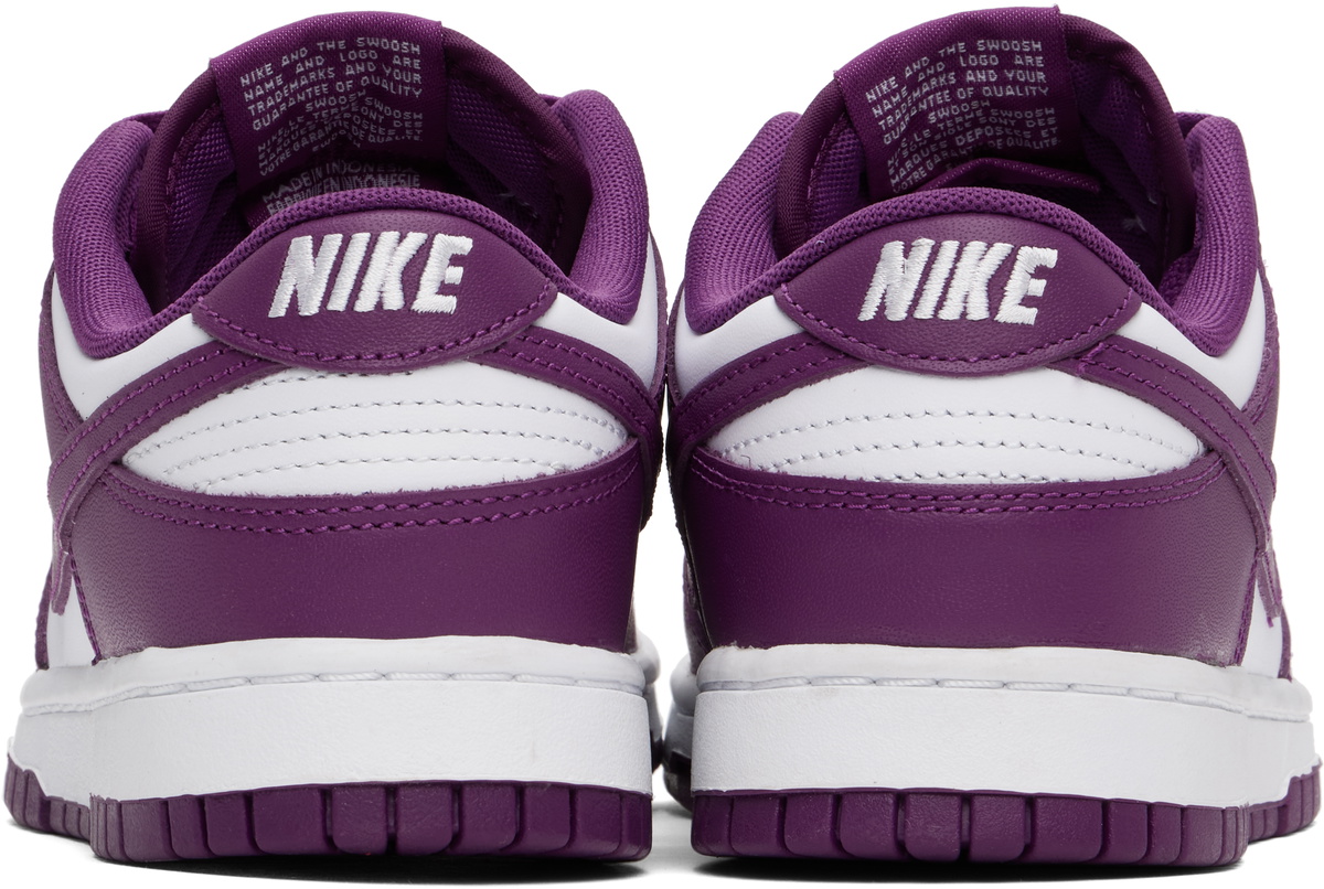最終値下げNike Dunk sb Low Purple/White 最終値下げNike Dunk sb Low Purple/White