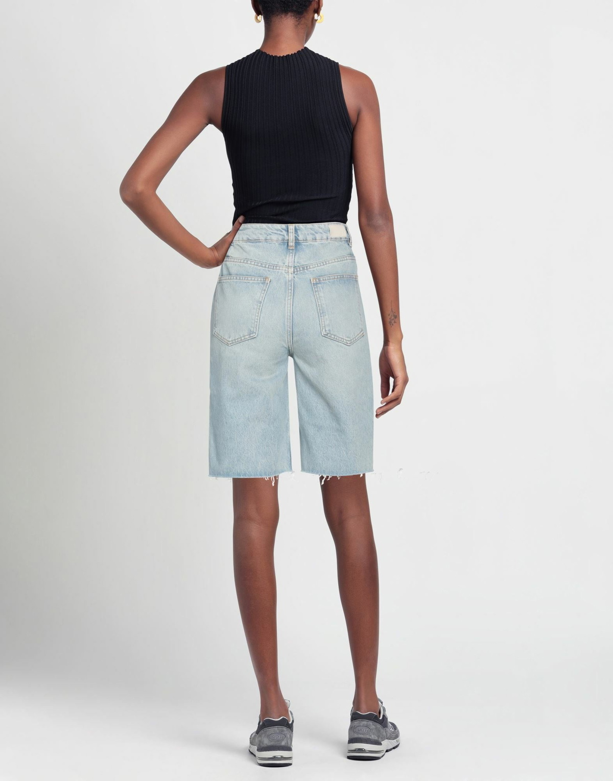 Maje Womens Denim shorts in Blue
