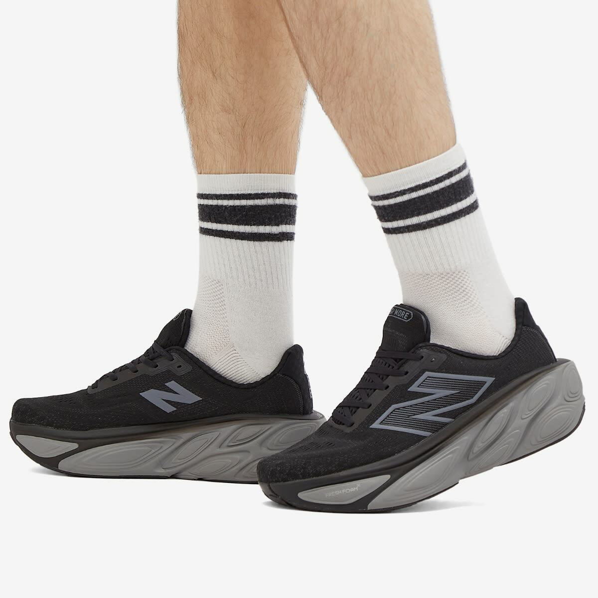 New Balance Fresh Foam X More v5 Men's Running Shoes
