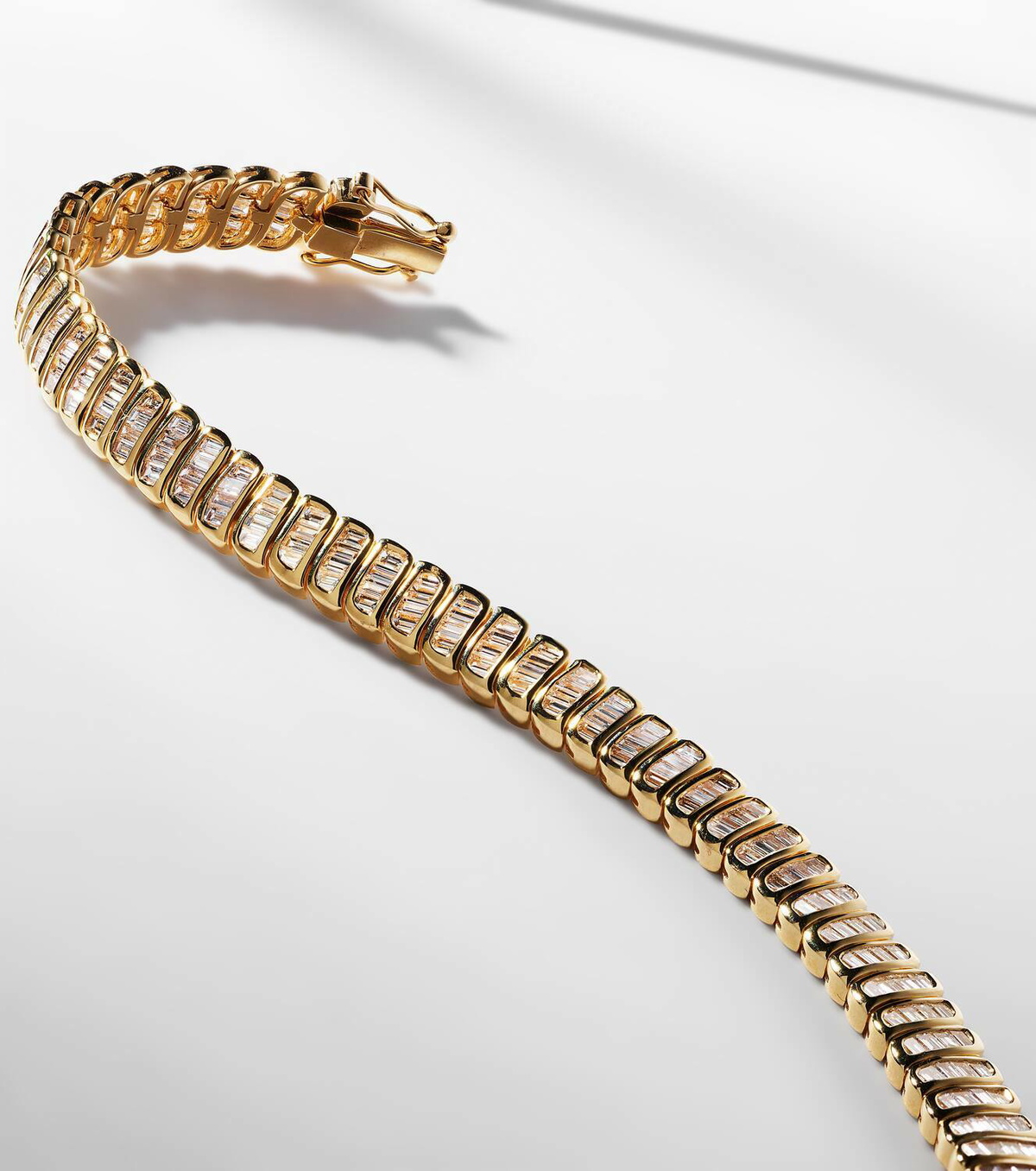 Anita Ko 18kt gold bracelet with diamonds