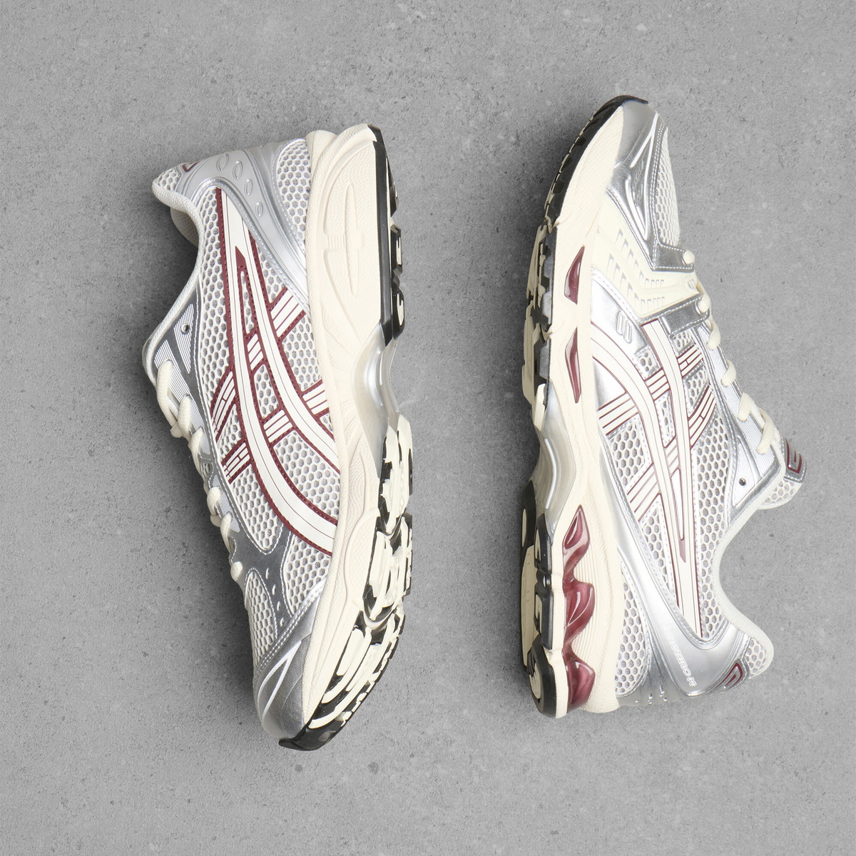 Asics GEL-KAYANO 14 Sneaker in Ivory/Cream