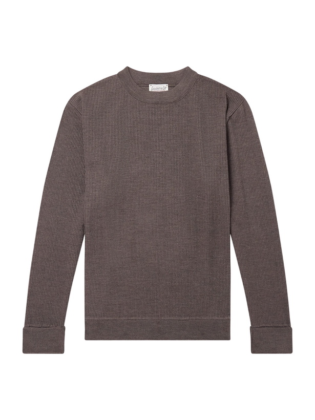 Photo: S.N.S. Herning - Stamina Virgin Wool Sweater - Brown