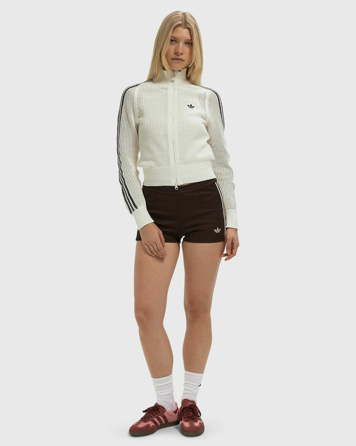 WMNS CLASSIC SHORT