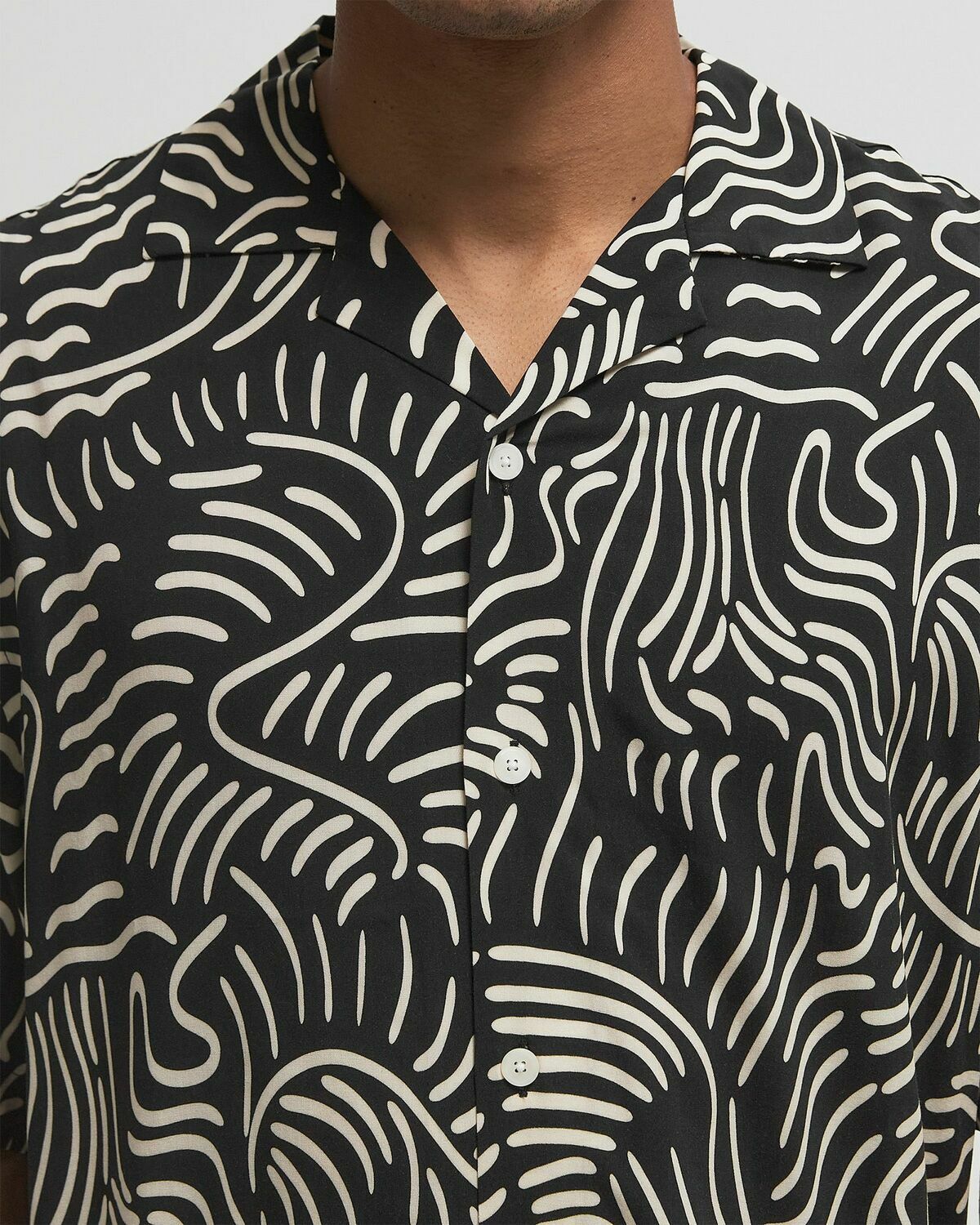 OAS Tar Lorenzo Viscose Shirt Black Mens Shortsleefe