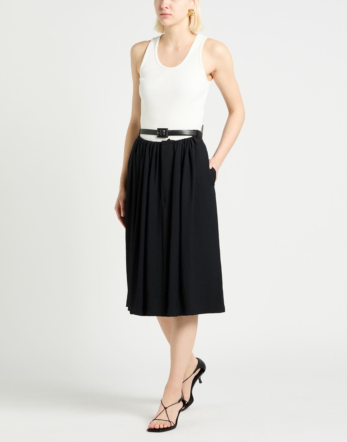 Toga Womens Midi skirt in Black