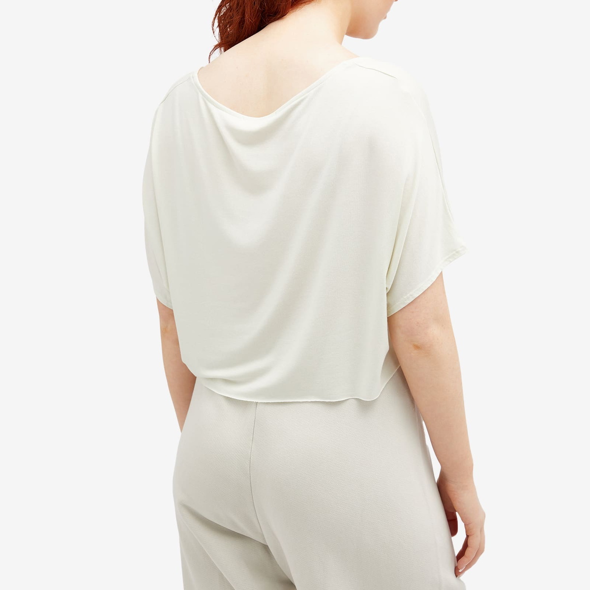 Joah Brown Women's Slouchy Crop T-Shirt in Chalk