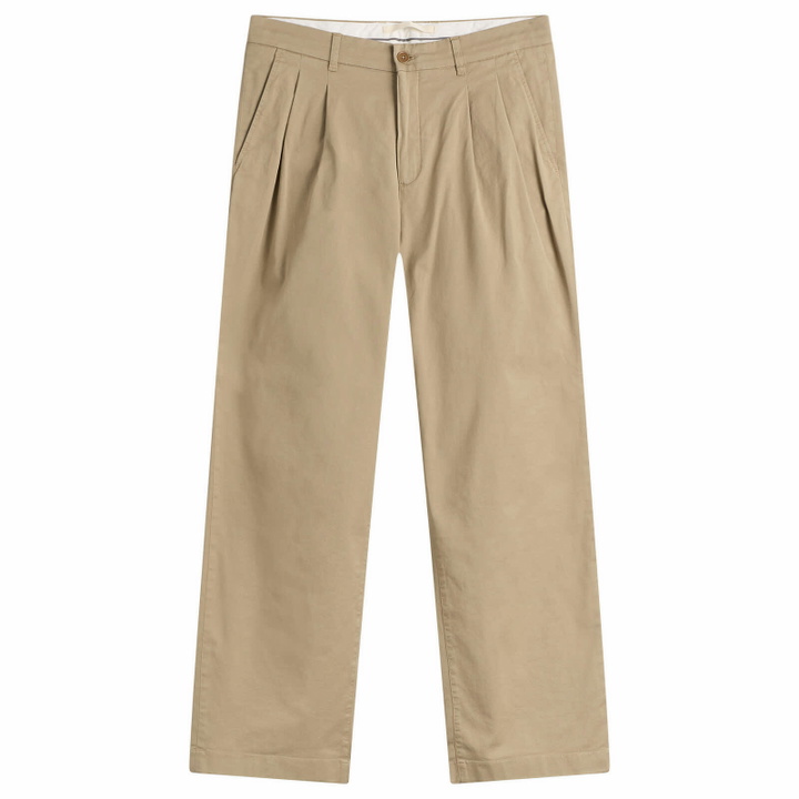 Photo: Norse Projects Men's Hestur Relaxed Twill Pleated Trousers in Light Khaki