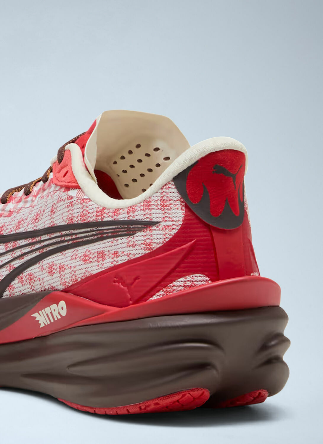 Puma Deviate NITRO™ 4 Check Sneakers