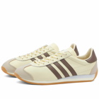 Adidas Women's COUNTRY OG W Sneakers in Sand/Earth Strata/Wonder Beige