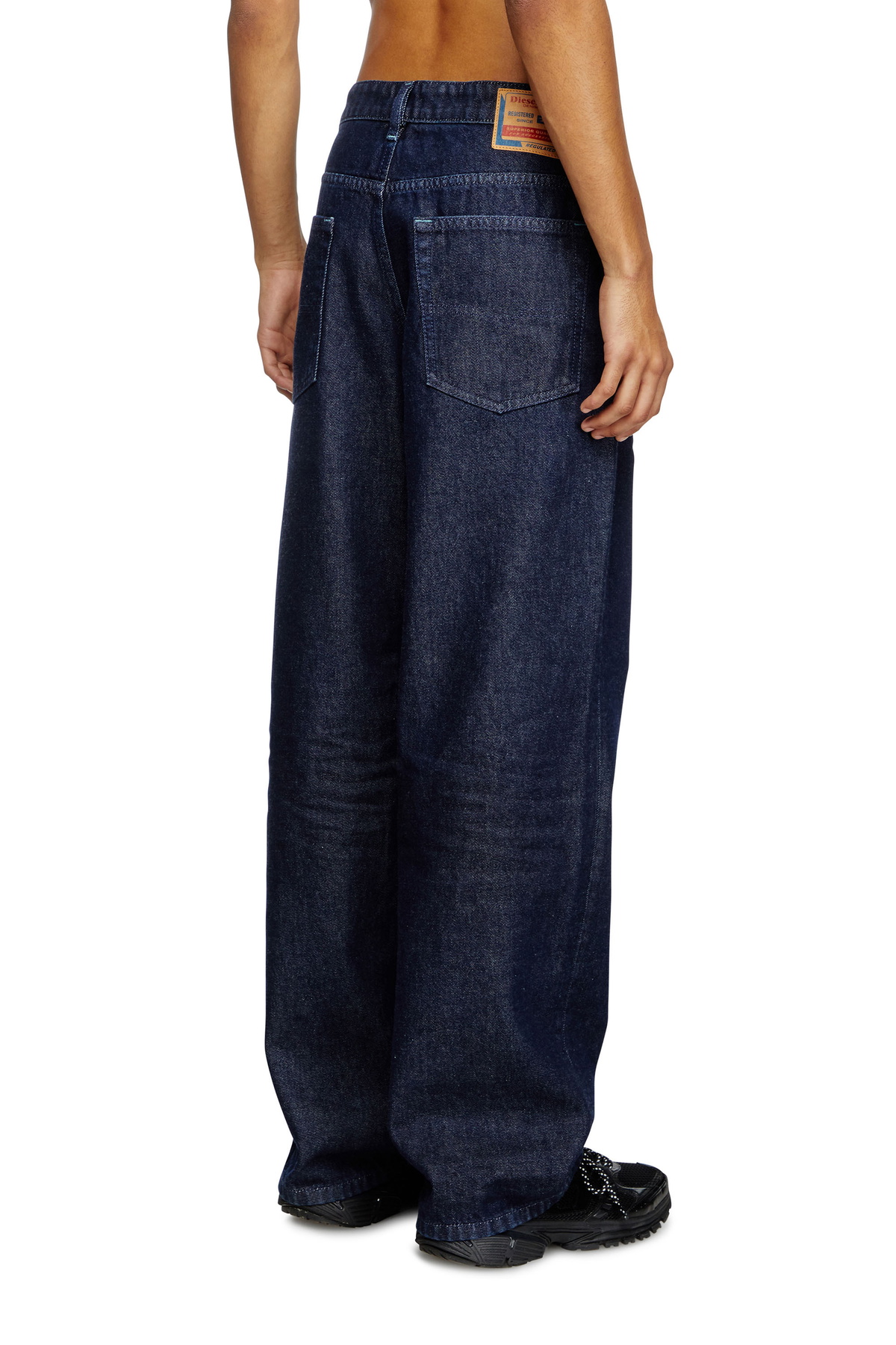 【美品】デニムパンツ　Jeans 2001 D-Macro 09i35 早い者勝ち!DIESEL◇デニム｜relaxed jeans 2001 d-macro 09i35