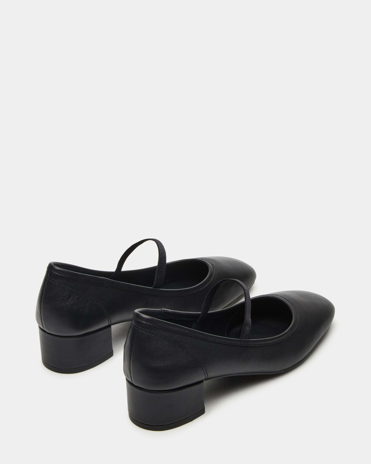 Steve Madden Mural Heels in Black