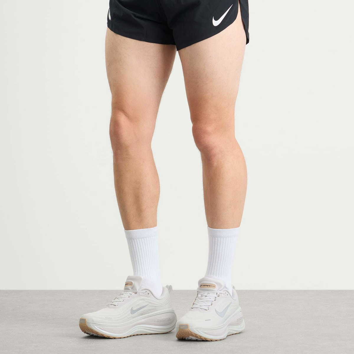 Nike Vomero Plus Speckle Sneaker in Vast Grey/Hemp-Chrome/Black