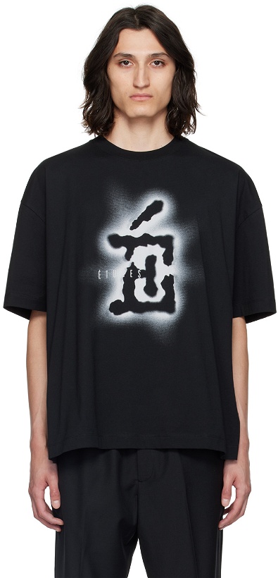 Photo: Études Black Spirit Mystery T-Shirt