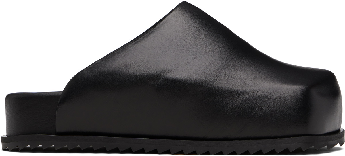 YUME YUME Black Truck Slide Loafers