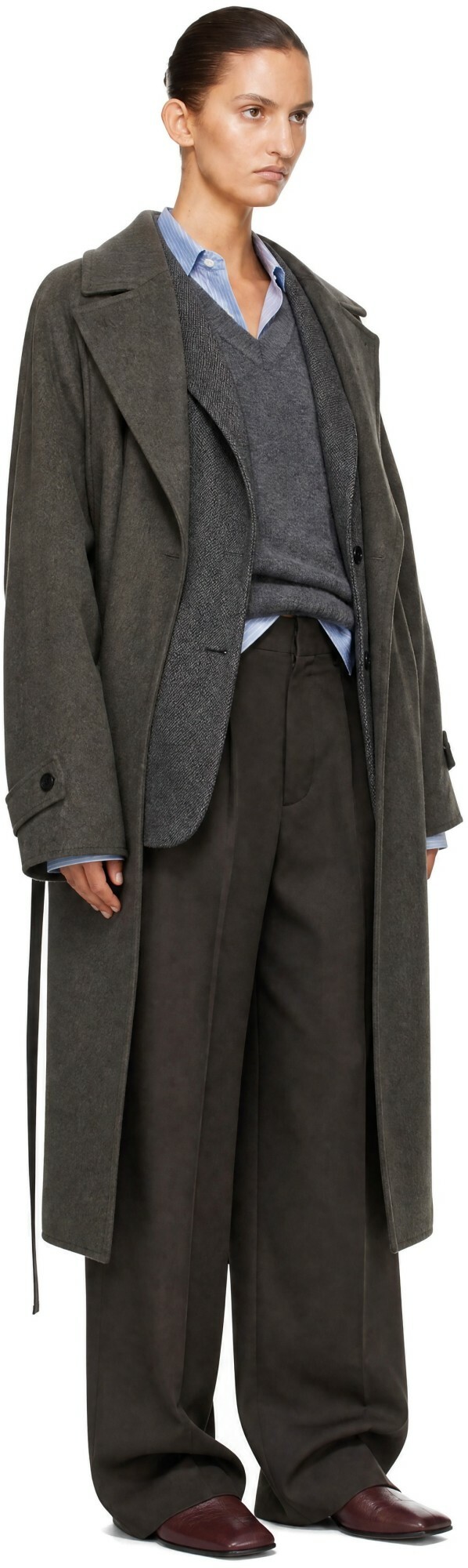 ssstein Taupe Doeskin Oversized Peak Lapel Chester Coat