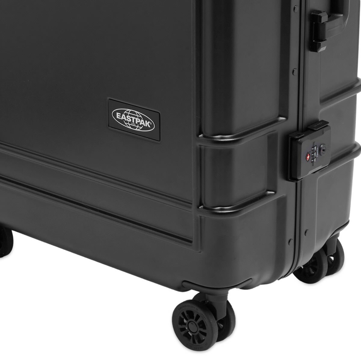 Eastpak Resist'r Luggage Case - Large in Black 