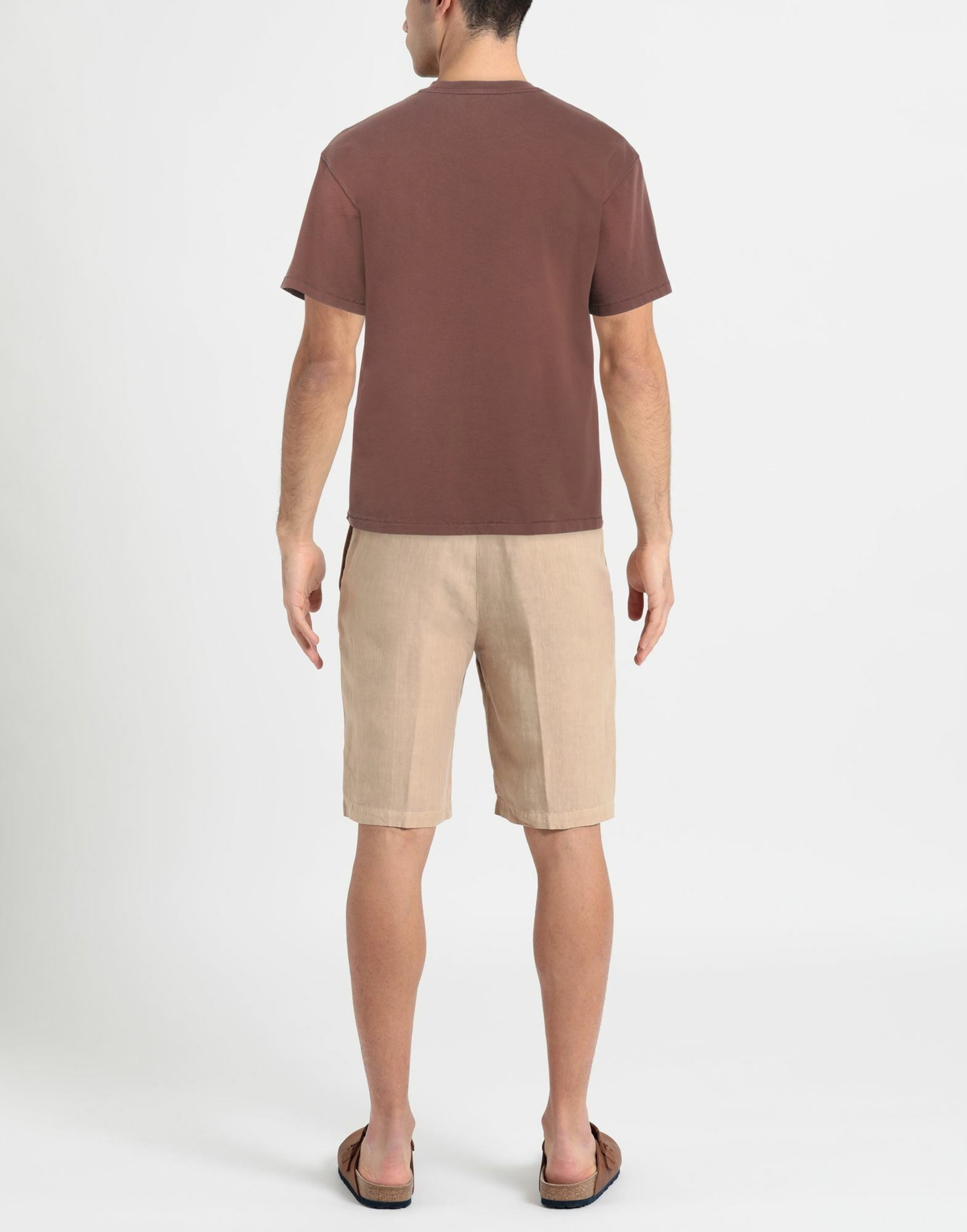 Guess Mens T-shirt in Brown