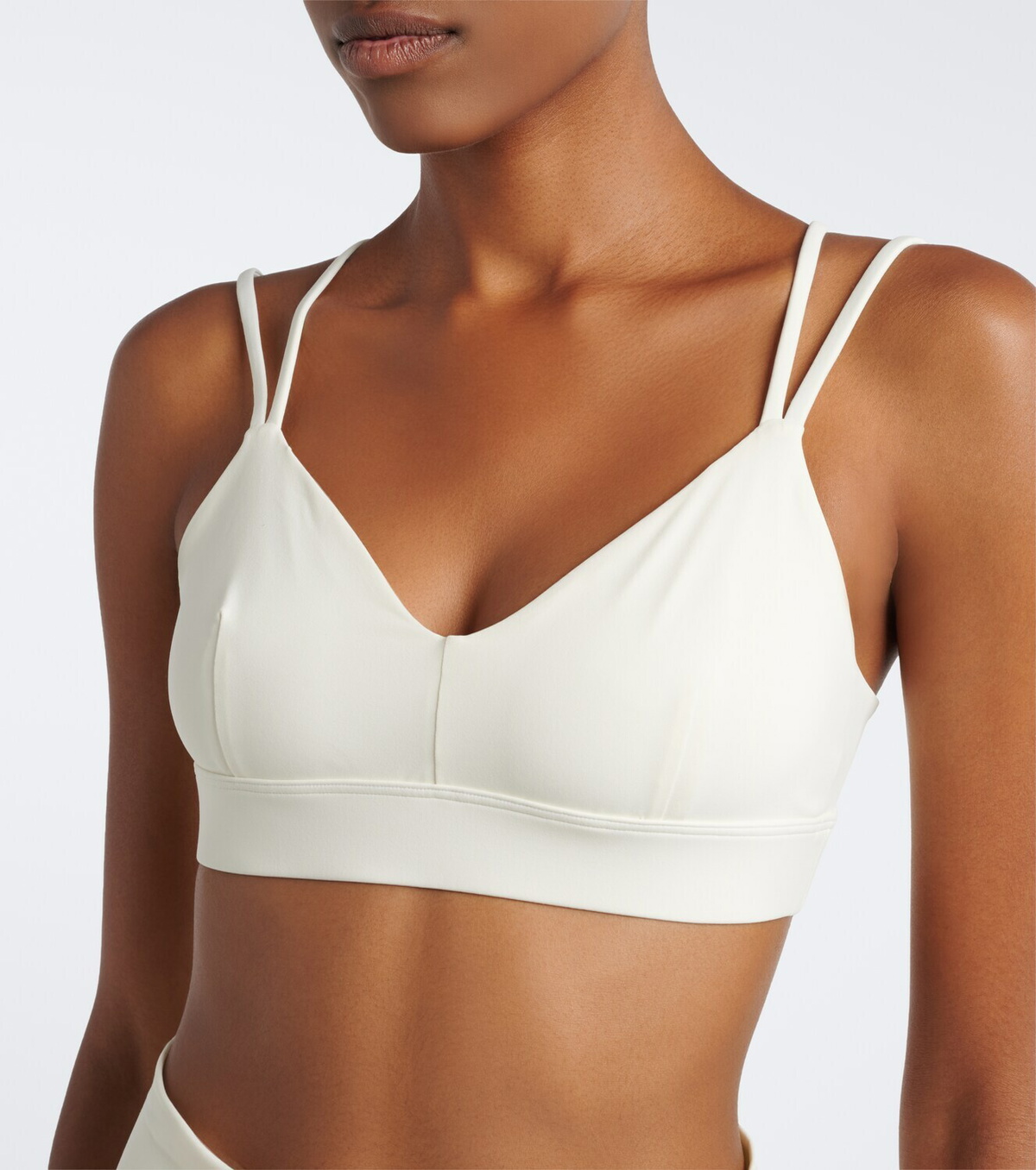 Norba Strappy sports bra