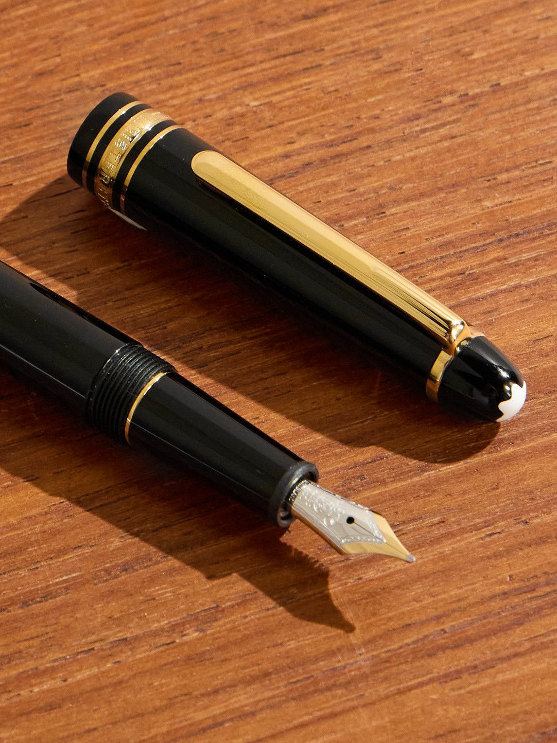 Montblanc - Meisterstück Classique Resin and Rhodium-Plated 14-Karat Gold Fountain Pen