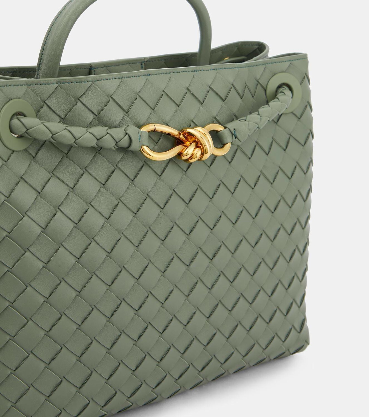 Bottega Veneta Andiamo Medium Leather Tote Bag Bottega Veneta