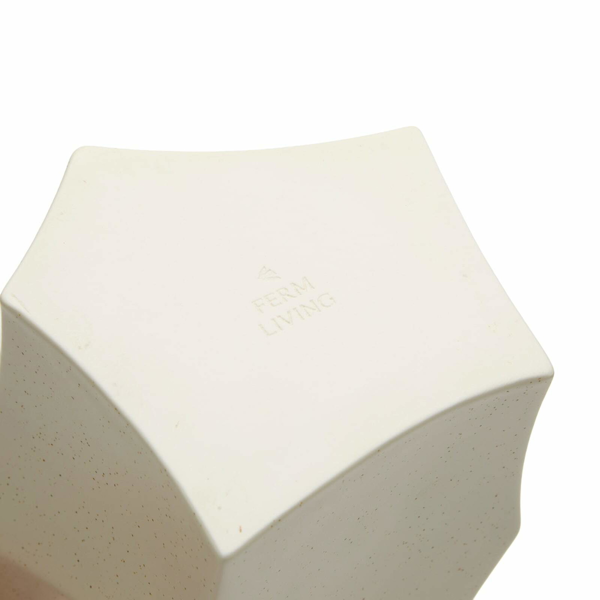 ferm LIVING Cueva Vase - H37 in Off-White 