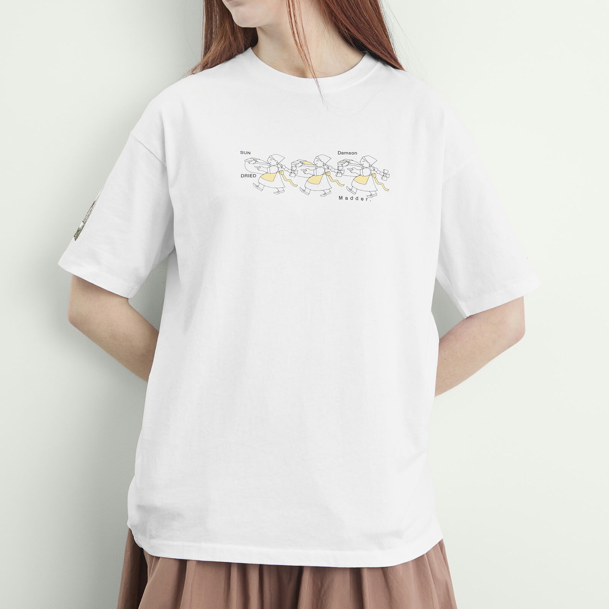 Damson Madder Women's Sundried Washing Line Boyfriend T-Shirt in Off White