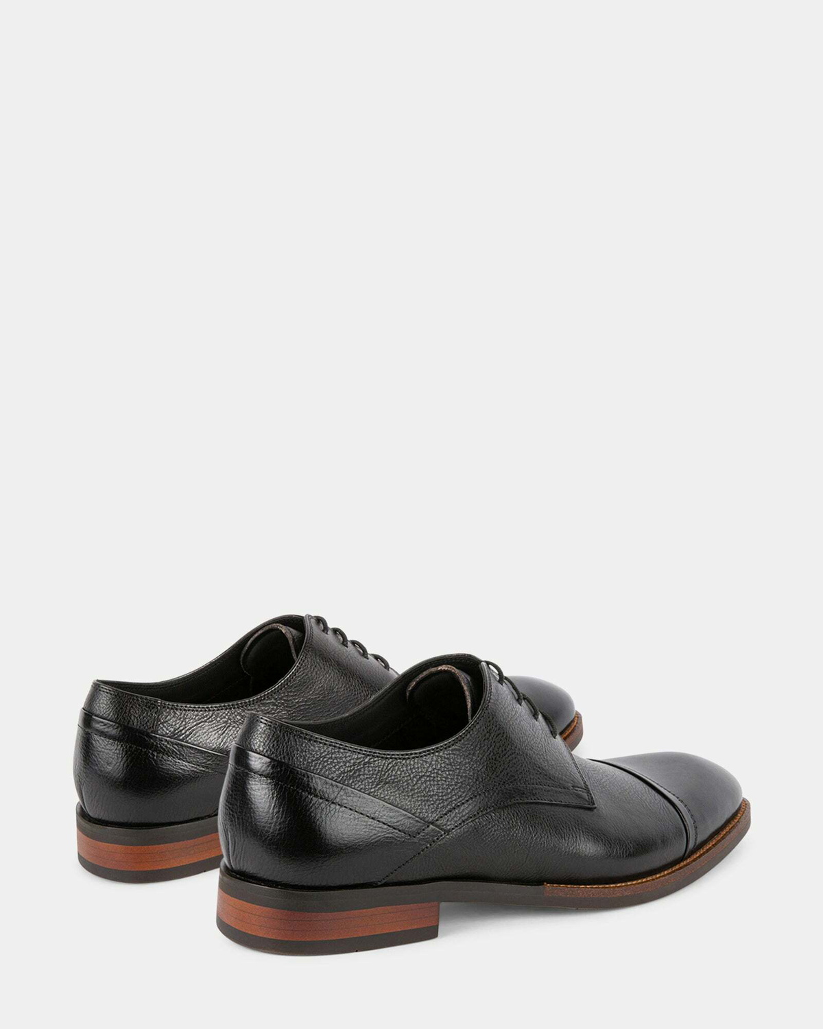 Steve Madden Norvertt Dress Shoes in Black