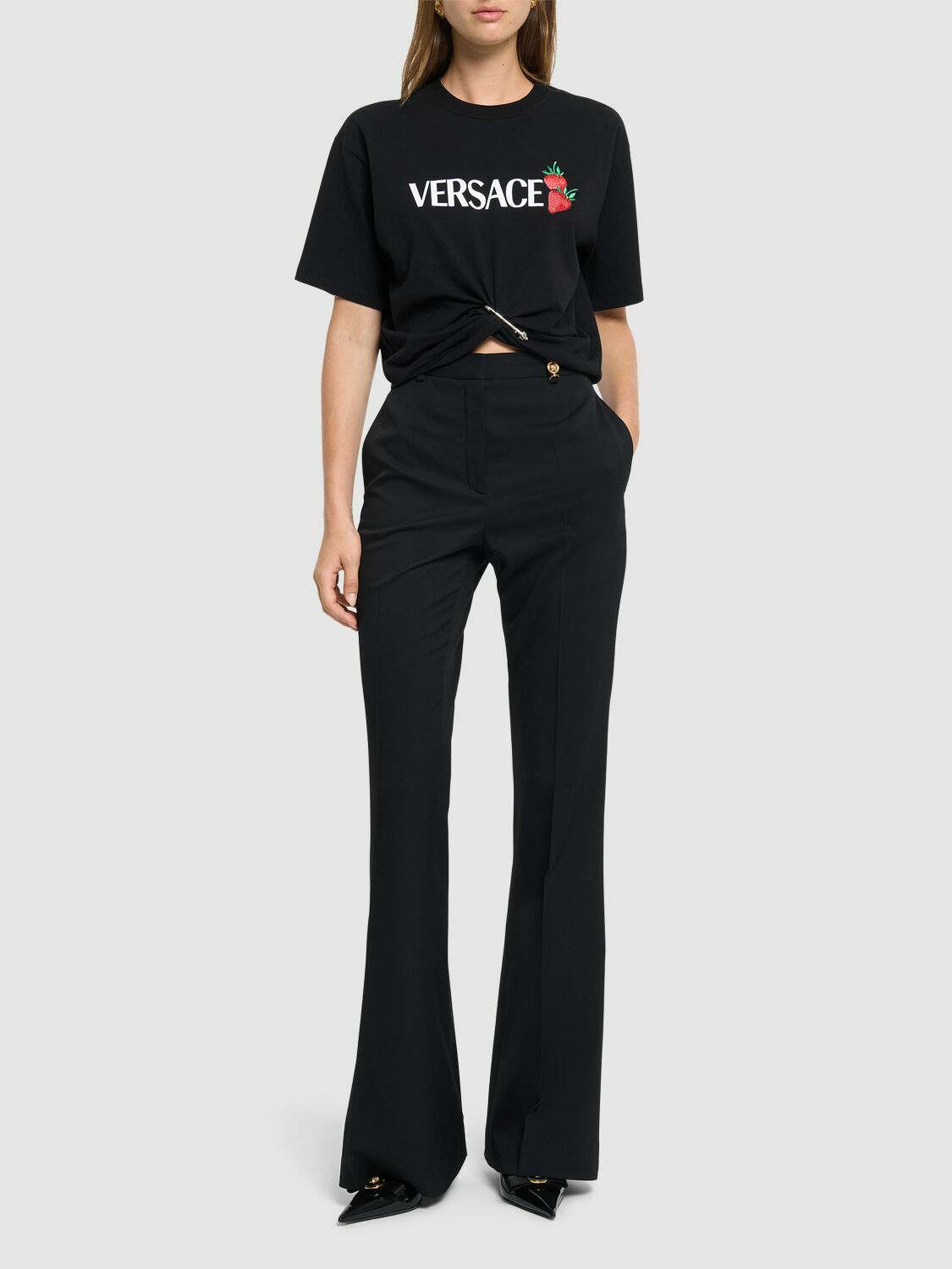 【VERSACE】Logo Cotton Crop T-shirt VERSACE Logo Print Cotton Jersey Crop T-shirt Versace