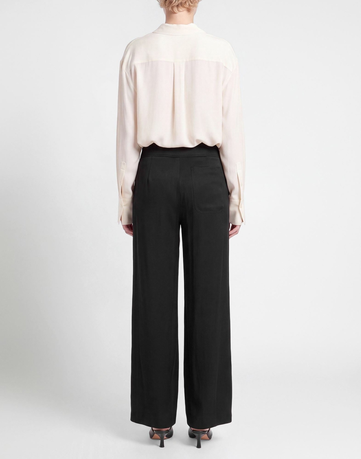 Giorgio Armani Womens Pants in Black