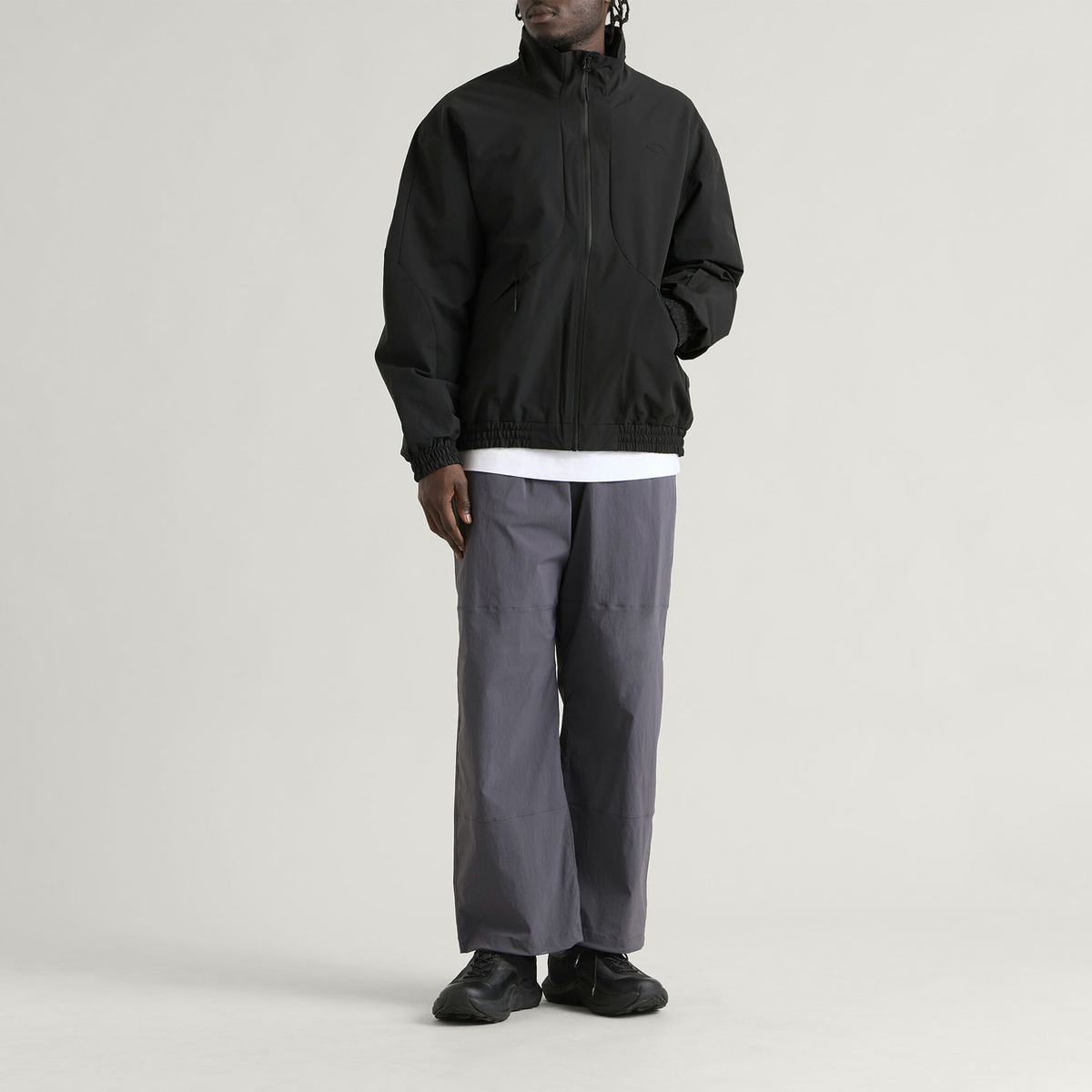 Oakley Men's Channel Jacket ​ in Pitch Black